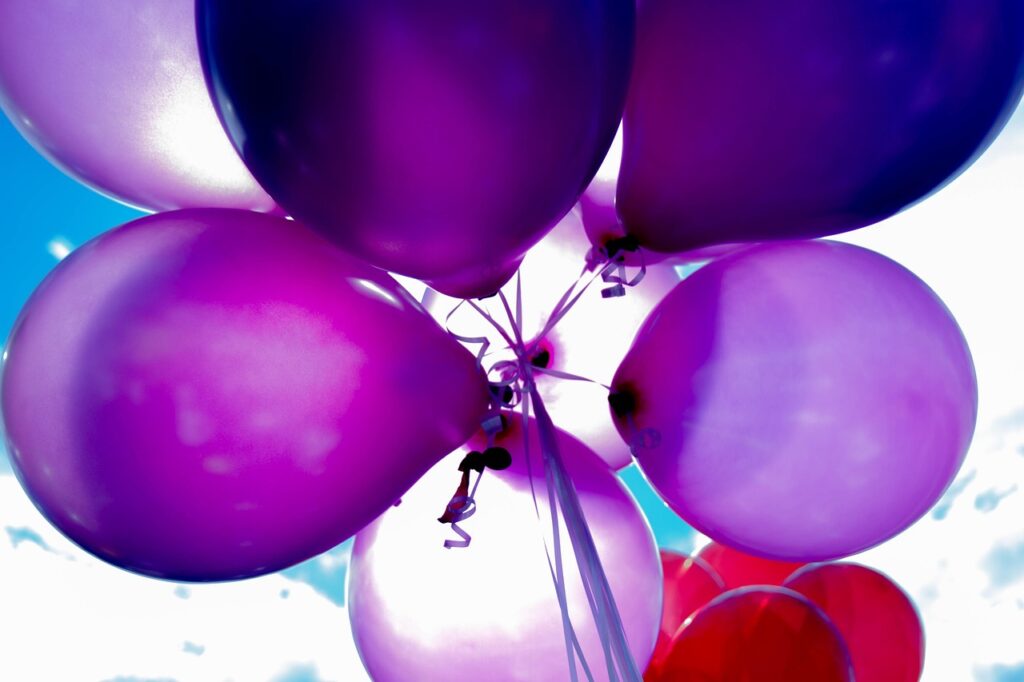彼氏の誕生日に贈るワインのプレゼントは何が喜ばれる？